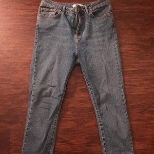 vintage-inspired high waisted mom jeans